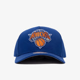 New York Knicks Team Colour Pro Pinch Snapback - Blue