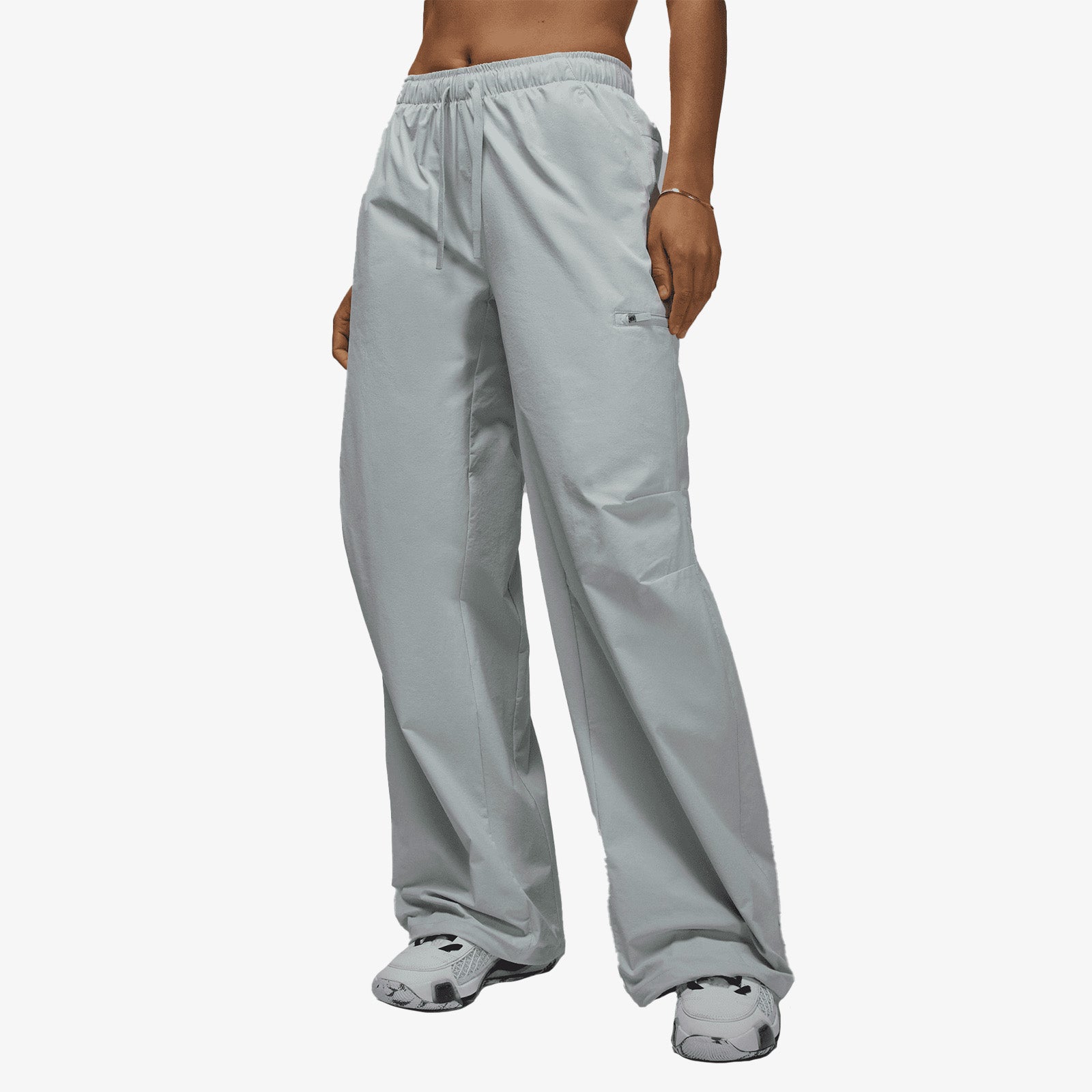 Sport Dri-FIT Tunnel Women's Pants Light Silver/White – Throwback
