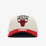 Chicago Bulls Pro Pinch Snapback - White Cream/Red