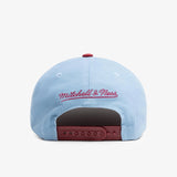 Chicago Bulls Lover Boy Pro Crown Snapback - Blue/Maroon/Pink
