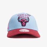 Chicago Bulls Lover Boy Pro Crown Snapback - Blue/Maroon/Pink