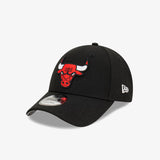 Chicago Bulls 9Forty NBA Champions Adjustable Cap