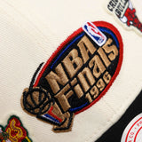 Seattle Supersonics NBA Finals Pro-Crown Snapback - Off White