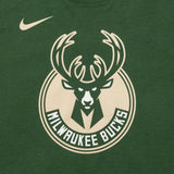 Milwaukee Bucks Essential NBA Logo T-Shirt - Green