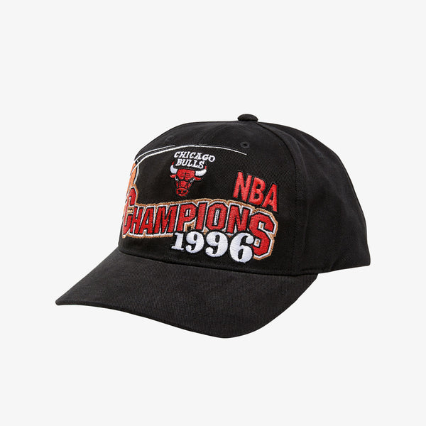 Vintage Chicago Bulls Hat Cap Snapback Mens 1996 NBA Championship Logo  Athletic