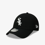 Chicago White Sox 9Forty Casual Strapback - Black/White - Three-quarter left