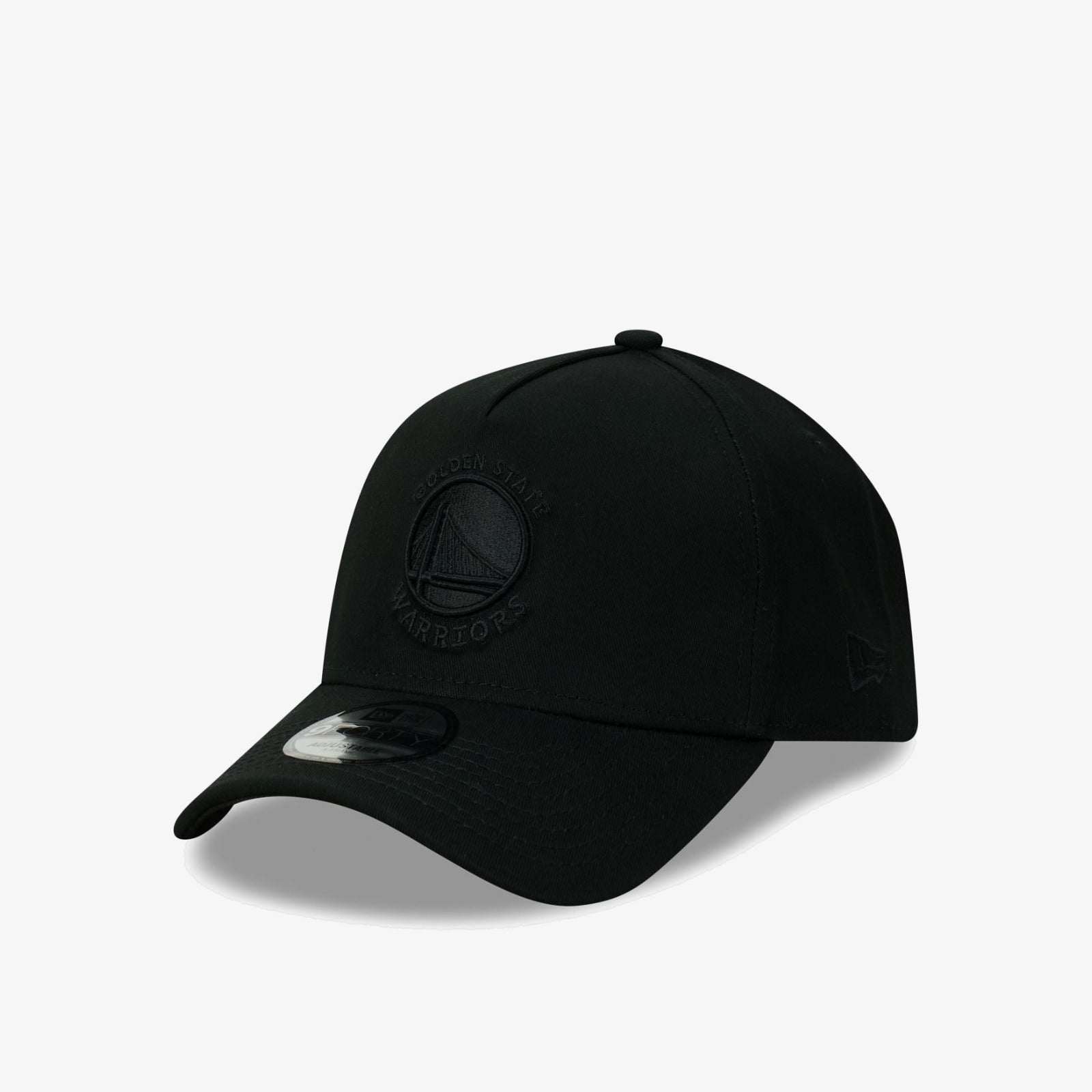 Golden State Warriors 9Forty A-Frame Snapback - Black on Black - Three-quarter left
