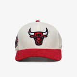 Chicago Bulls Corduroy Visor Pro Crown Snapback - White Cream/Red