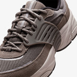 Jordan Trunner O/S -  'Cave Stone'