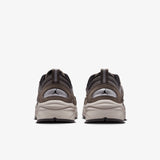 Jordan Trunner O/S -  'Cave Stone'