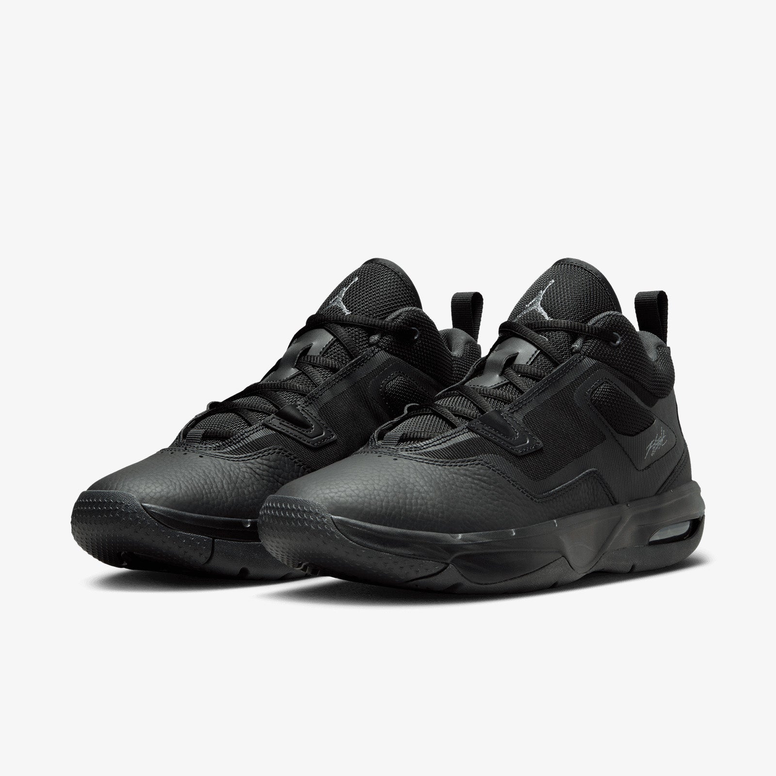 Jordan 30 triple store black