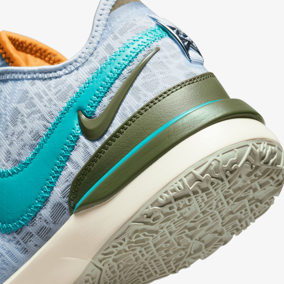 LeBron NXXT Gen - &#39;Blue Tint&#39;