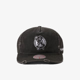 Boston Celtics Distressed Origins Snapback - Washed Black