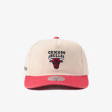 Chicago Bulls Worn Out Logo Snapback - Ivory/Red