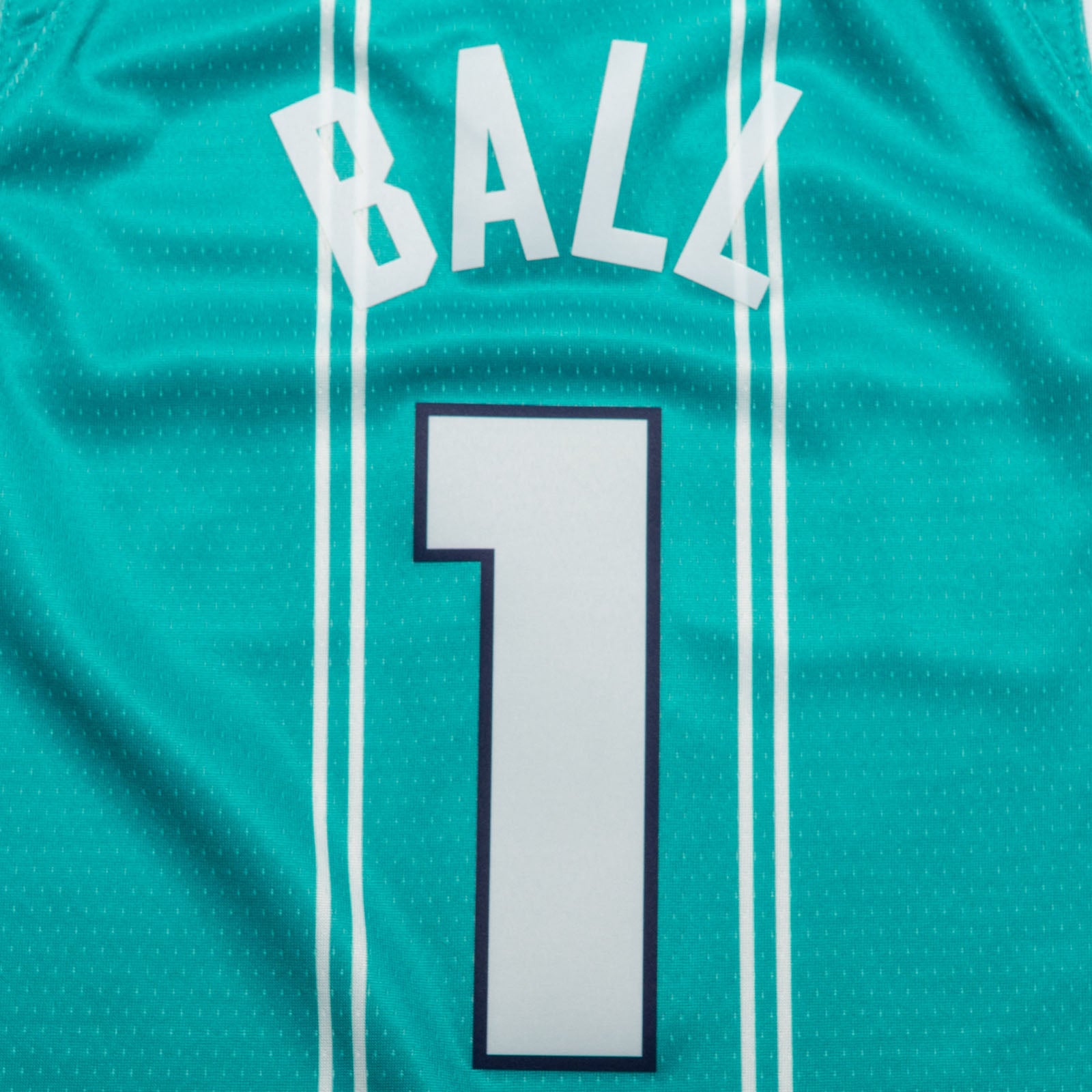 Lamelo ball hotsell youth jersey