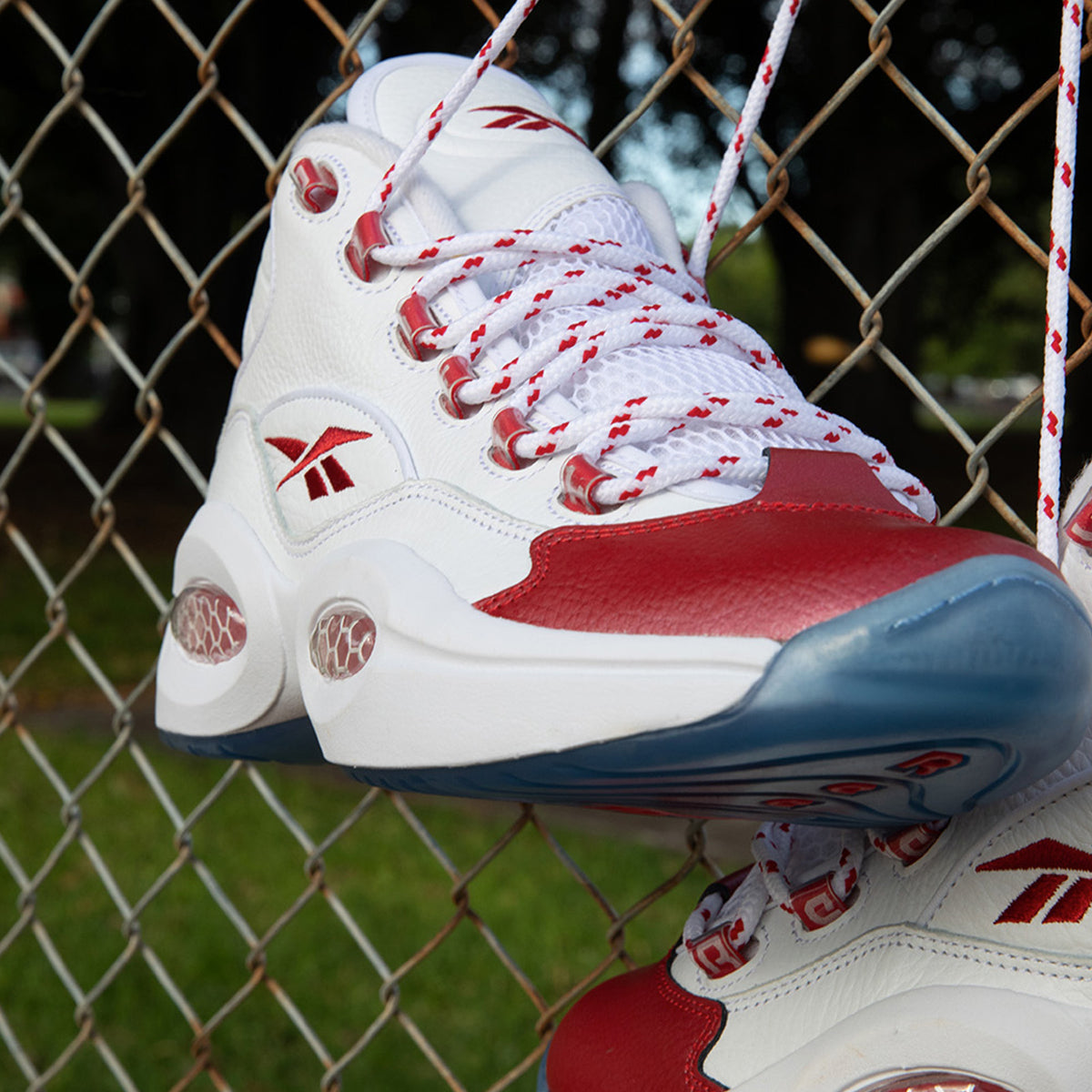 Reebok question best sale mid red toe