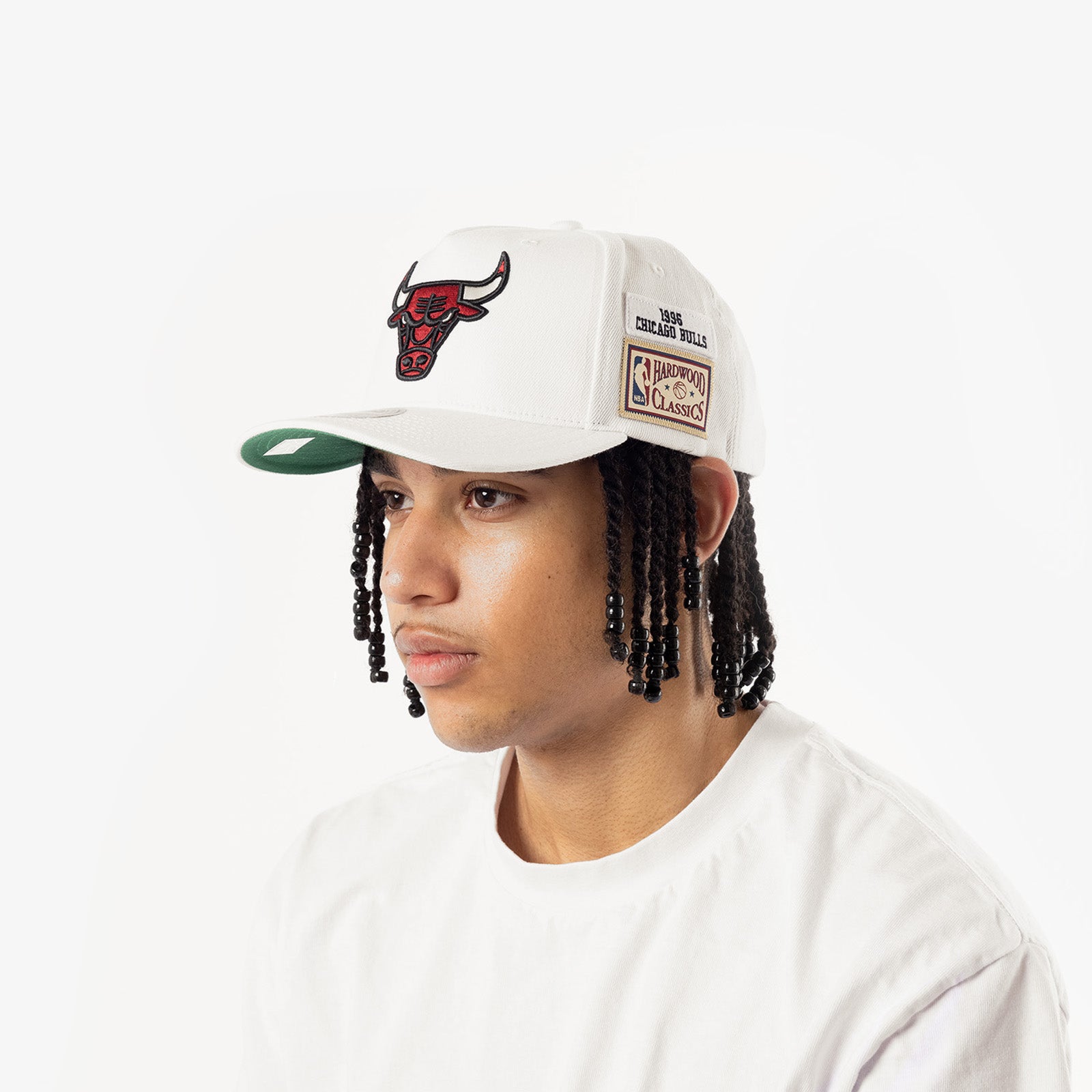 Mitchell & Ness Cream Chicago Bulls Hardwood Classics Pop Snapback Hat