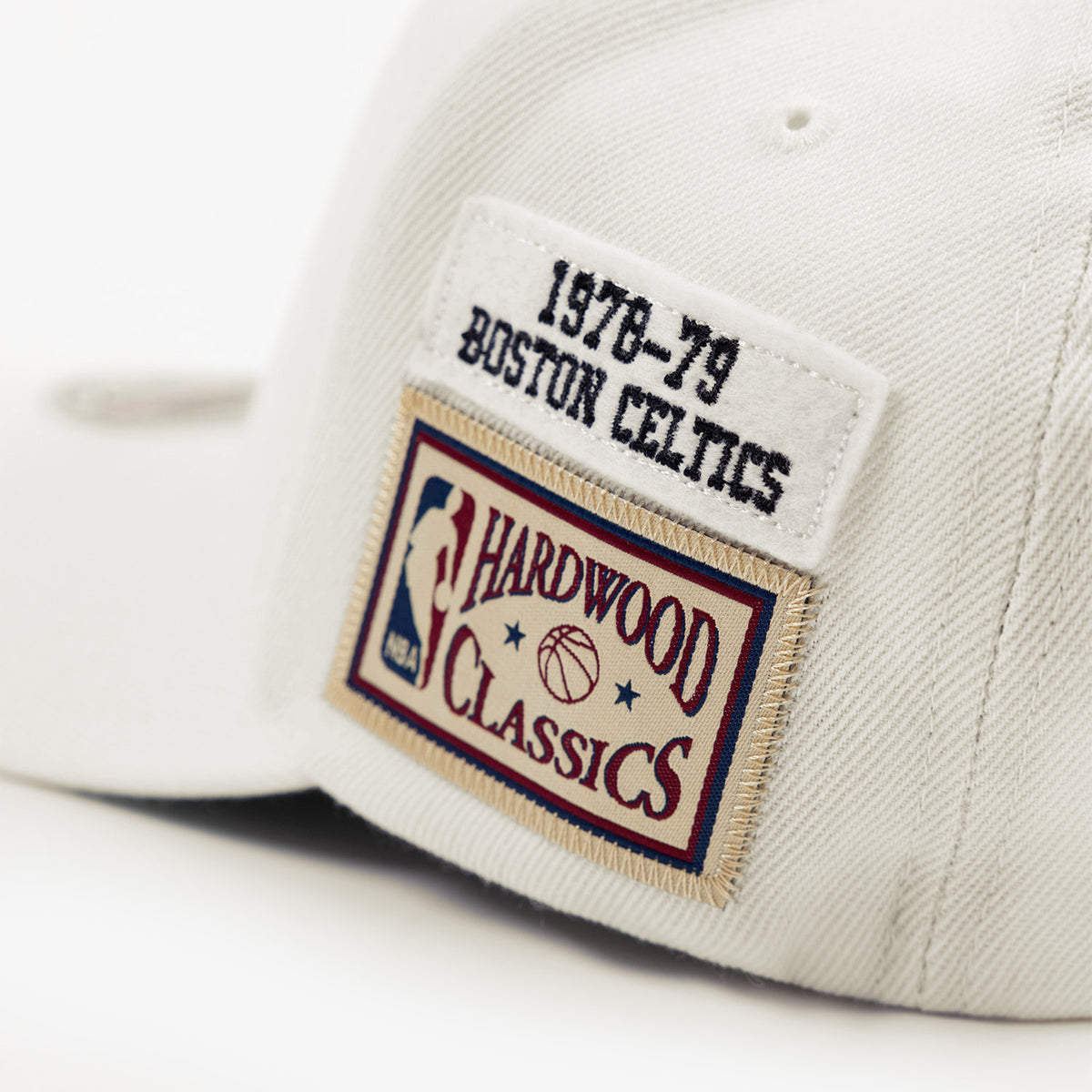 Boston Celtics HWC Patch Classic Redline Snapback - Cream