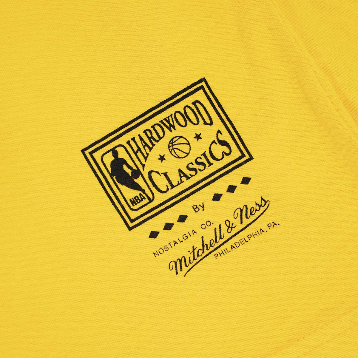 Indiana Pacers Vintage HWC Big Logo Colour Tee - Faded Yellow