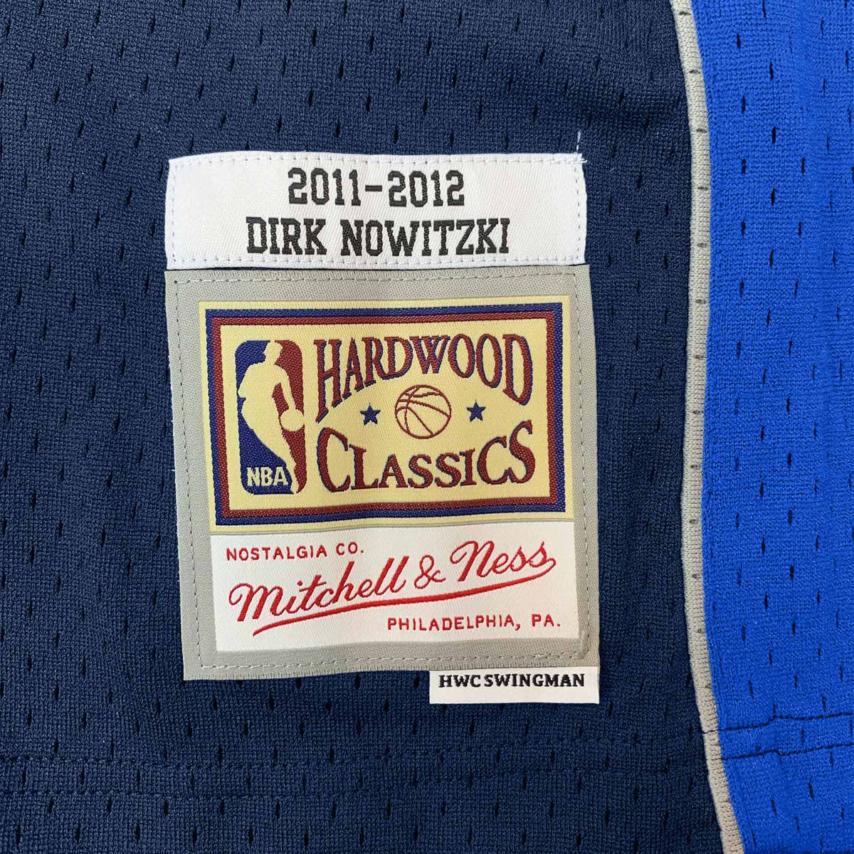 Vintage Dallas Mavericks Dirk Nowitzki Reebok Jersey Size Large