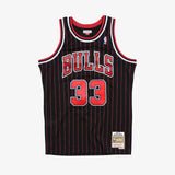 Scottie Pippen Chicago Bulls 95-96 HWC Swingman Jersey - Black
