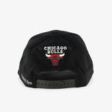 Chicago Bulls Cord Arch Deadstock Snapback - Black