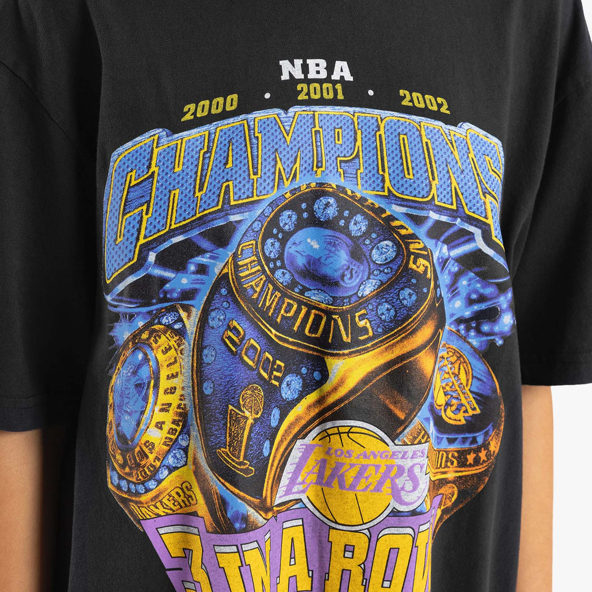 Los Angeles Lakers 3 In A Row Rings Tee - Faded Black