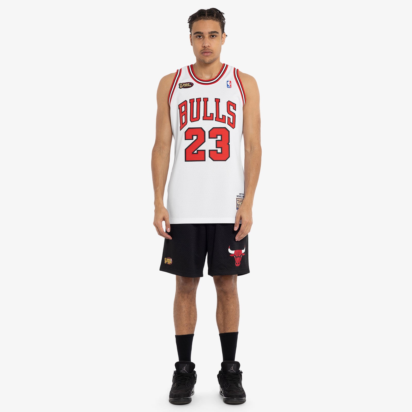 Authentic Jersey Chicago Bulls Alternate 1997-98 Michael Jordan