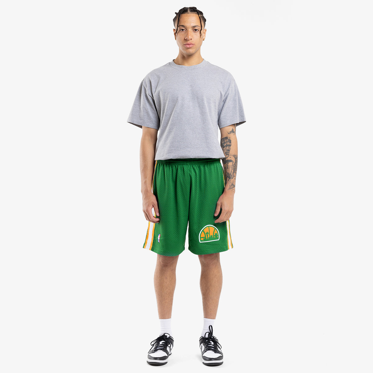 Mitchell & Ness Men's Seattle SuperSonics Swingman Shorts Green XL