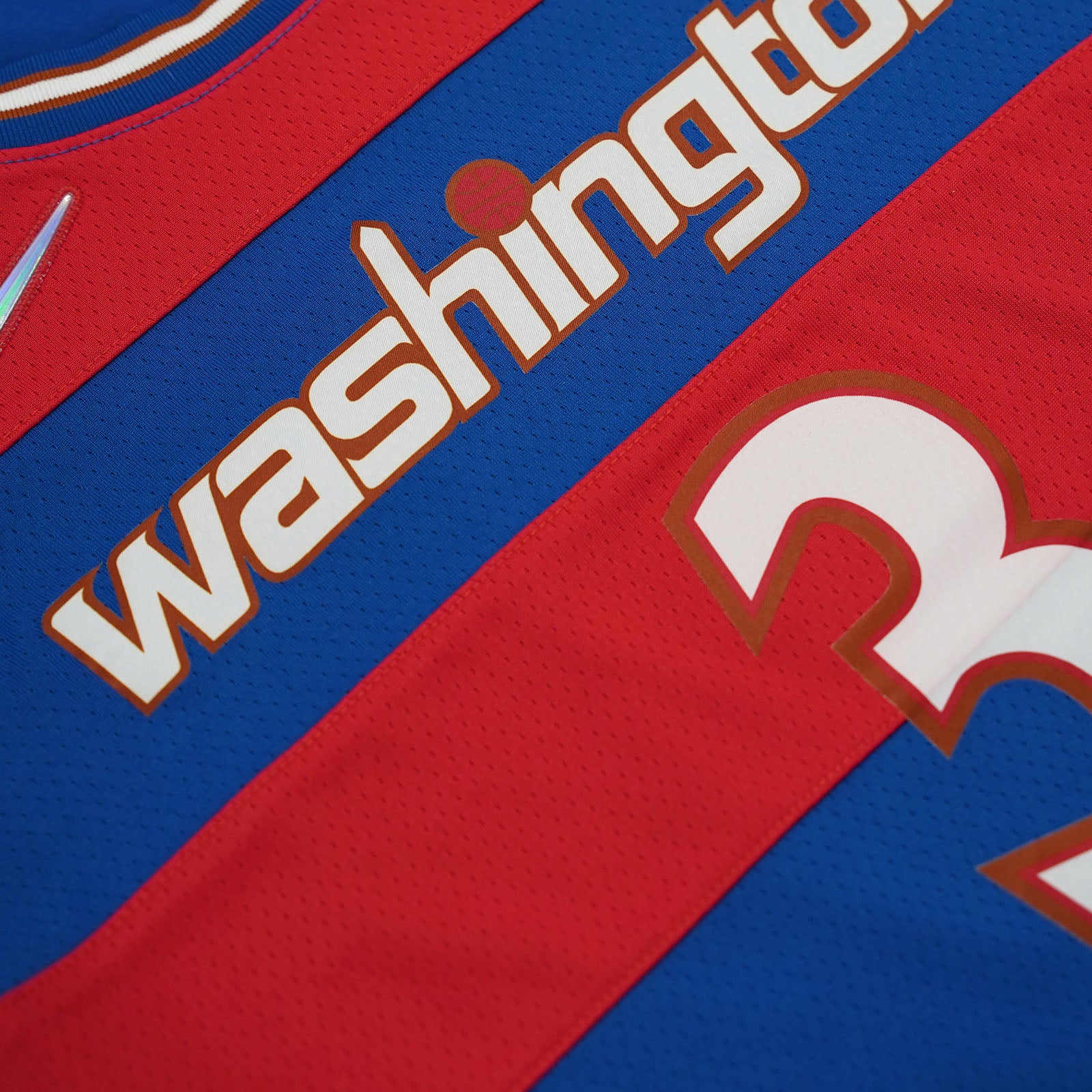 Washington Wizards Nike Icon Edition Swingman Jersey 22/23 - Red