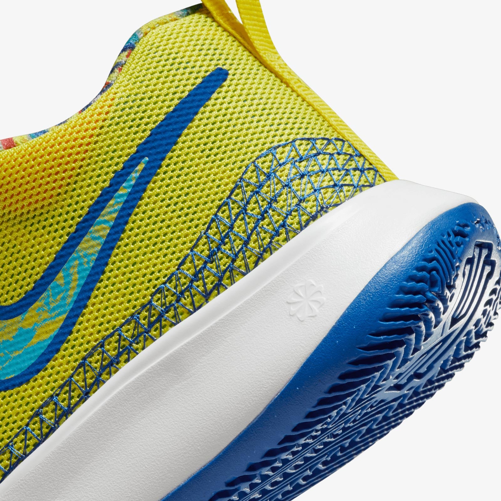 Kyrie Flytrap 6 (GS) - 'Kaleidoscope' â Throwback