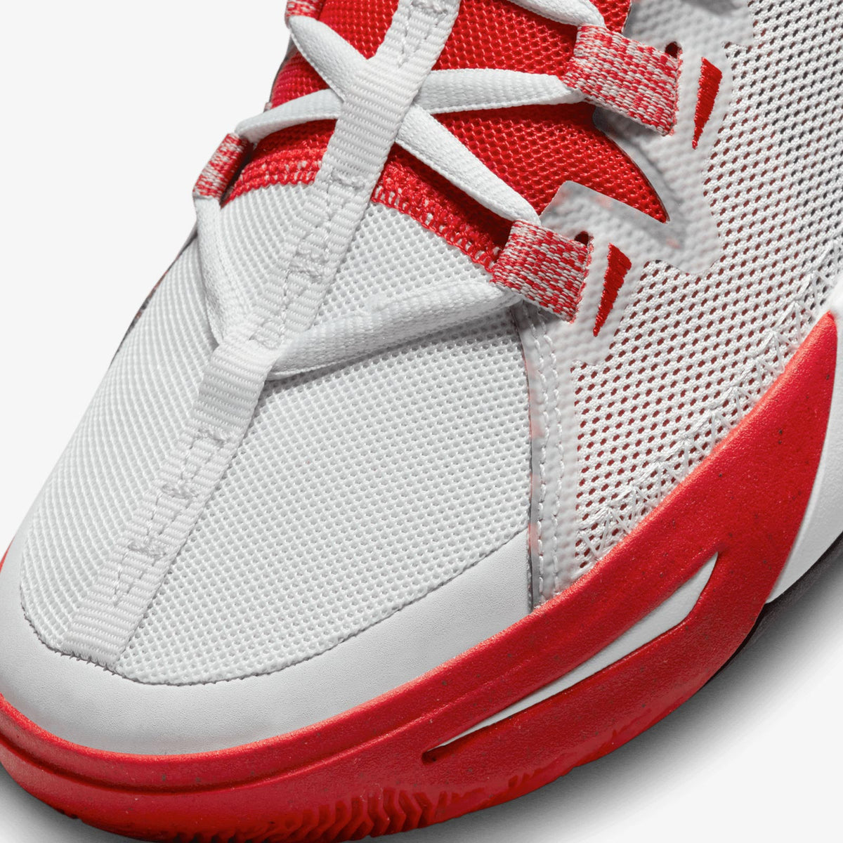 Kyrie clearance university red