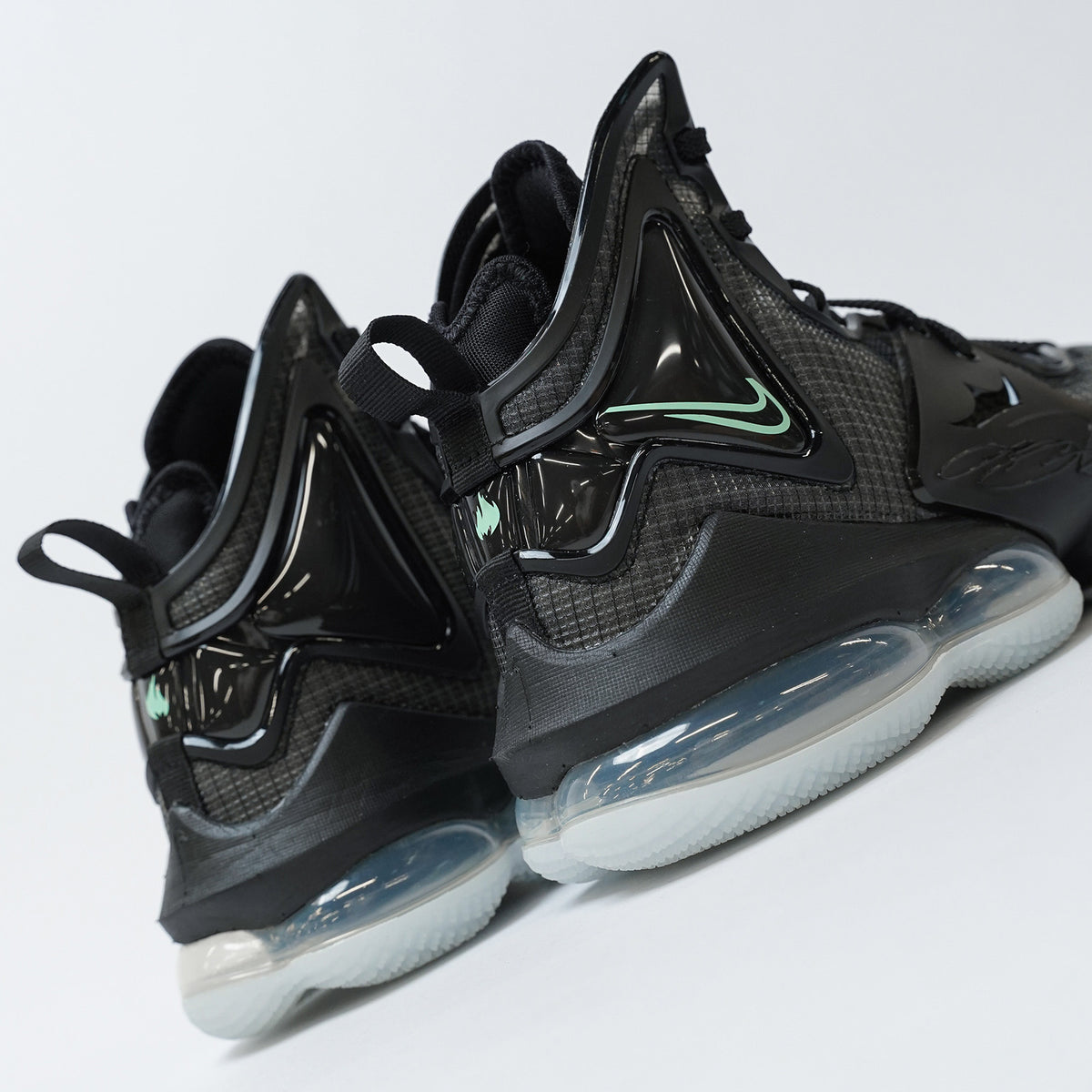 LeBron 19 - &#39;Chamber Of Fear&#39;